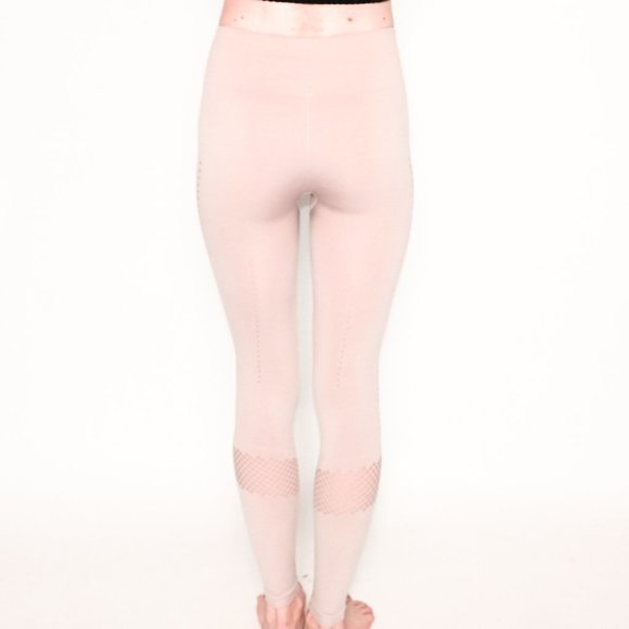 VARLEY Justin Perforated Blush Pink Knit Leggings - Picture 4 of 6